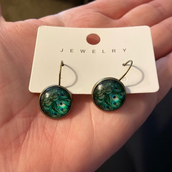 Peacock Print Drop Hoop Dangle Earrings - Picture 5 of 6